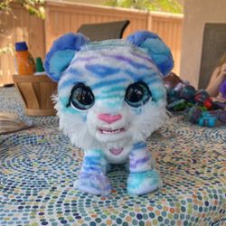 FurReal Sabertooth In Great Condition