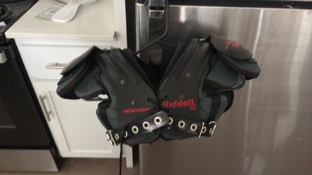 Riddell Youth Football Pads
