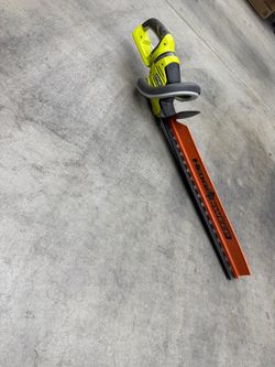 RYOBI Cordless Hedge Trimmer with HedgeSweep