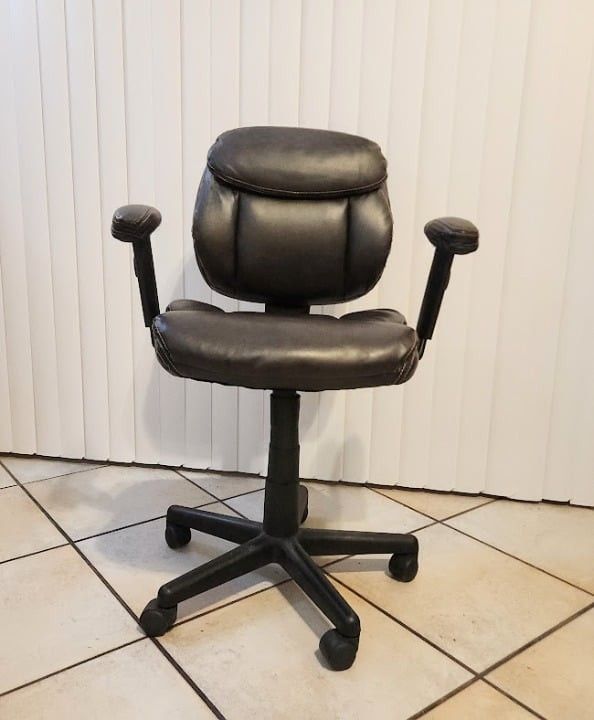 Black Leather Low-Back Task Chair (Brenton Studio)
