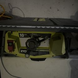 RYOBI TABLE SAW 