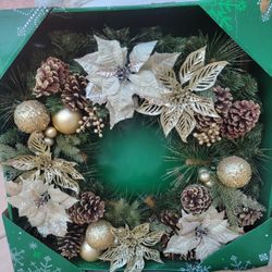 KIRKLAND PREMIUM WREATH