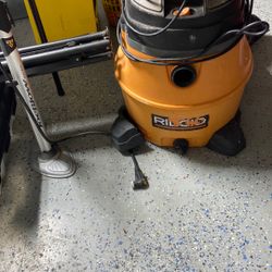 Large Wet Dry Vac