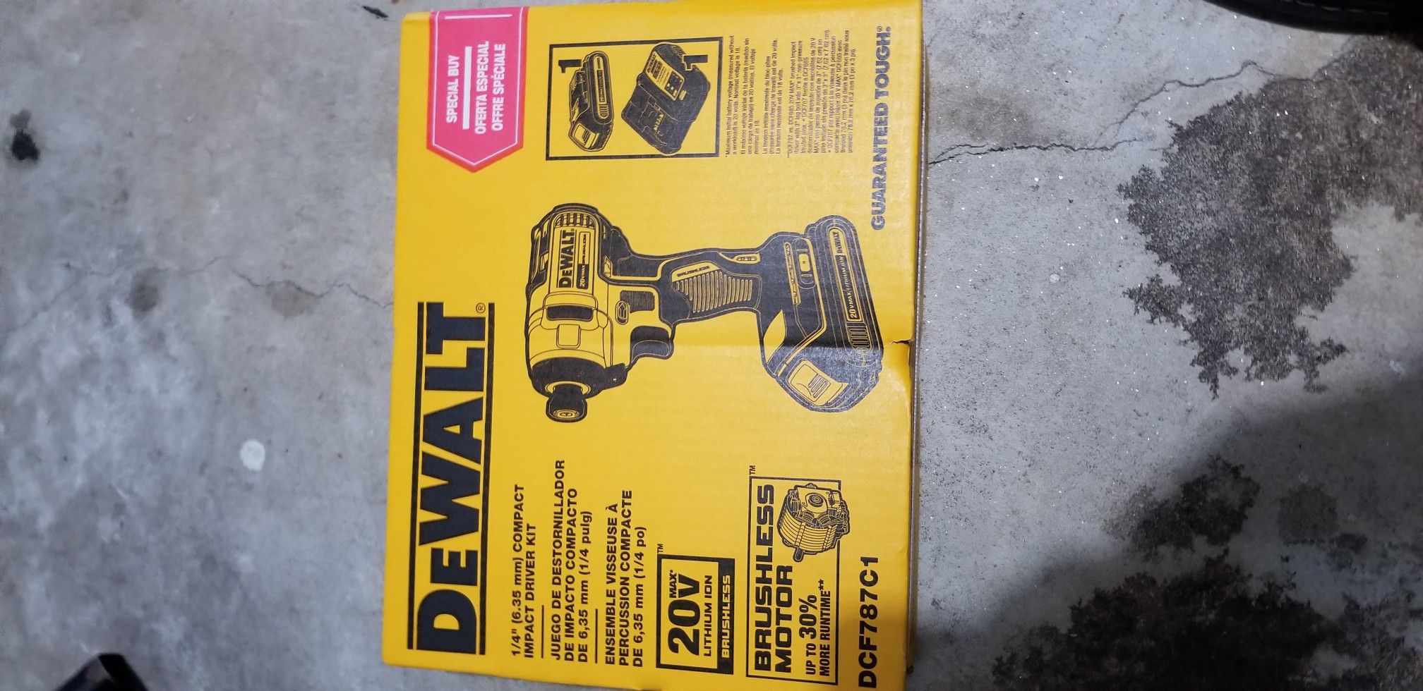 Dewalt impact tool