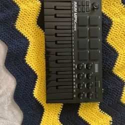 Akai MPK mini (Limited Edition)