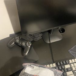 Ps4 Slim And monitor