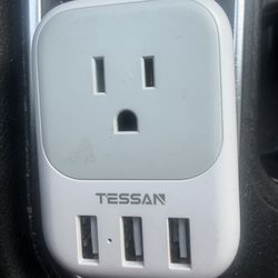 European Travel Plug Adapter, US to Europe Plug Adapter with 2 USB C 1 USB A Port and 4 AC Outlets, Type C Plug Adaptor