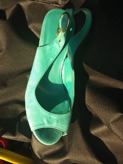 Women's heels size 11