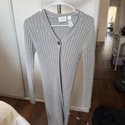 Liz Claiborne Midcalf Sweater