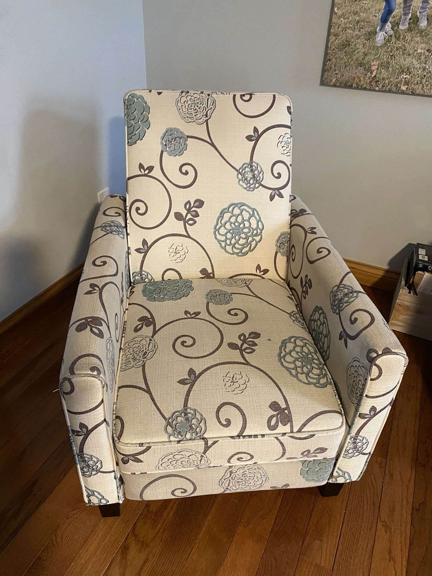 Decorative Reclining Chair