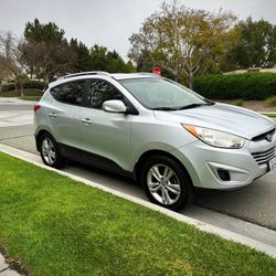 2012 Hyundai Tucson