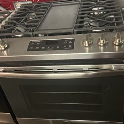 GE Slide Gas Stove 