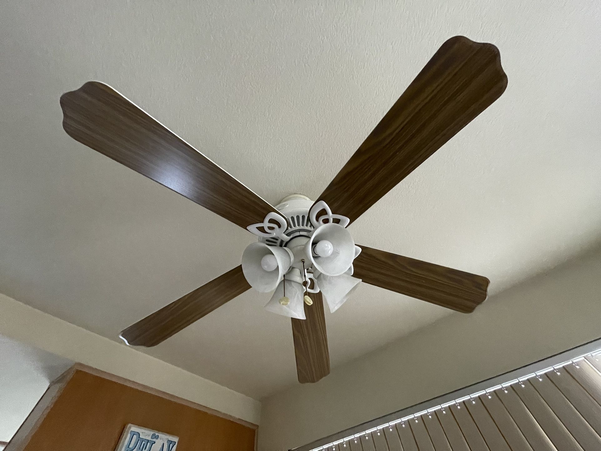Hampton Bay 52” Ceiling Fan 
