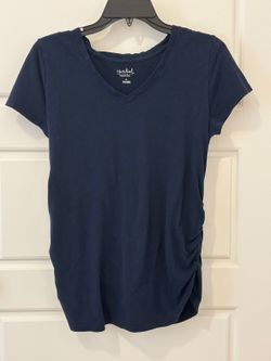 Isabel Maternity by Ingrid & Isabel Navy V-Neck Maternity Tee Size M