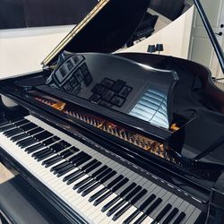 Kohler & Campbell KIG-54 Baby Grand Piano