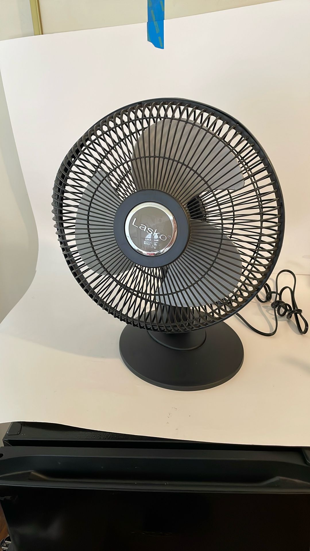 Lasko 12-inch Oscillating 3-Speed Performance Table Fan