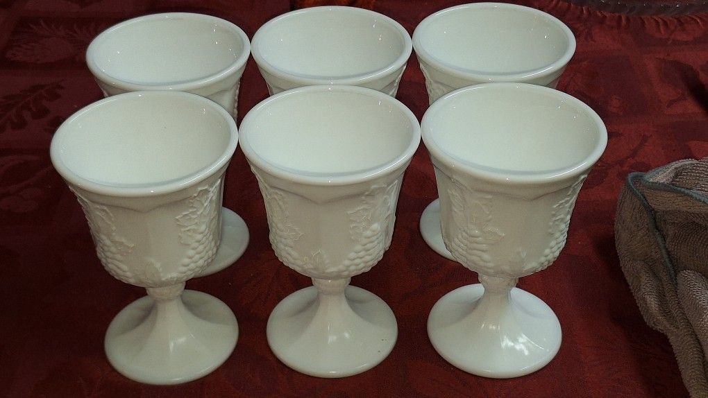 Set Of 6 Vintage Indiana Glass Colony Harvest Grape Milk Glass Goblet G6D113