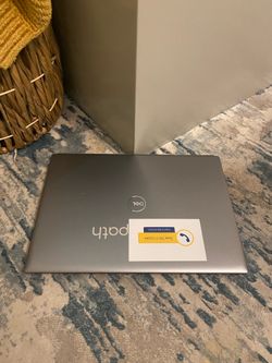 Dell Vostro 5620 Laptop 12th Gen i7 with 12 Cores and 256GB NVME