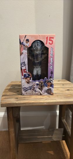 Los Angeles Dodgers #15 Austin Barnes Bobblehead Figure