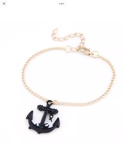 Anchor bracelet