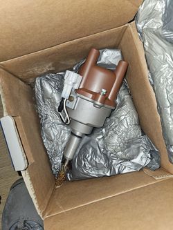 Toyota ignition distributor $100