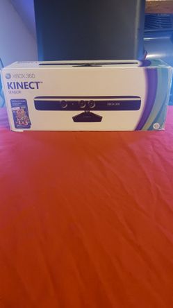 Xbox 360 Kinect/ Kinect Adventures Bundle