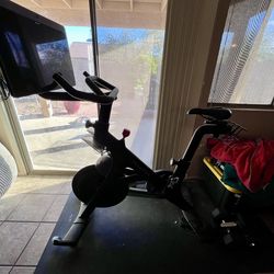 Peloton Excercise Bike