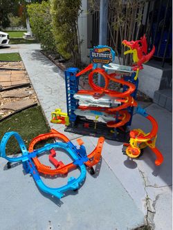 Hot Wheels Ultimate garage