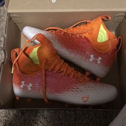 Under Armor Soccer Cleats 