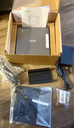 New! Accer chromebook cx14-c54g model D20Q1. Located off lake mead and Simmons area asking $100