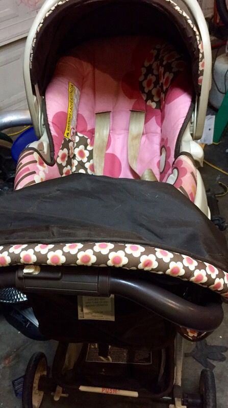 Graco stroller & car seat combo