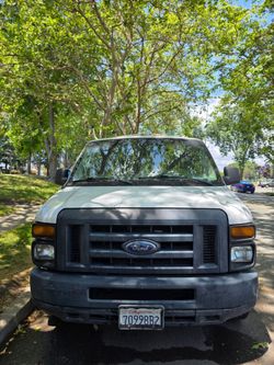 2014 Ford E250 super duty