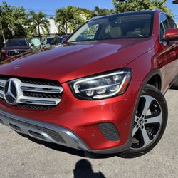 2021 MERCEDES BENZ GLC 300