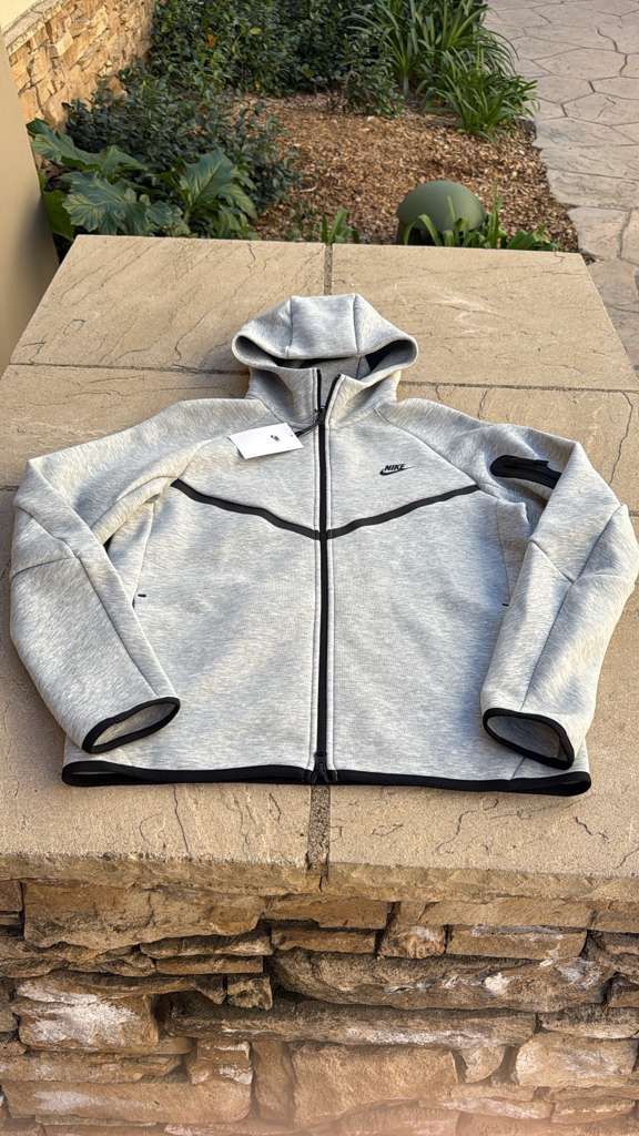 New Nike Tech Fleece Hoodie Jacket Gray Grey Men’s M Medium