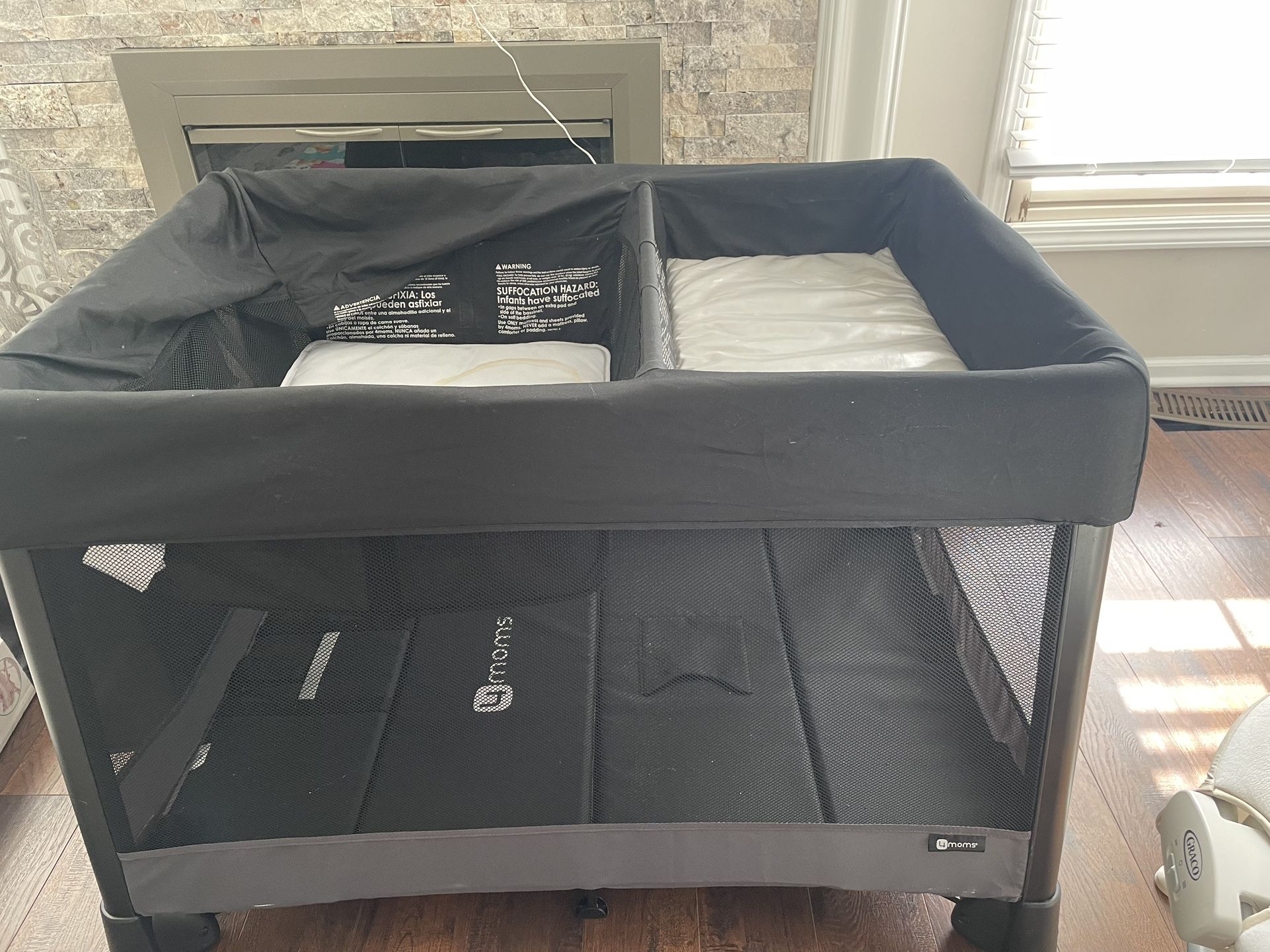 Baby Changing Table / Play Pen 