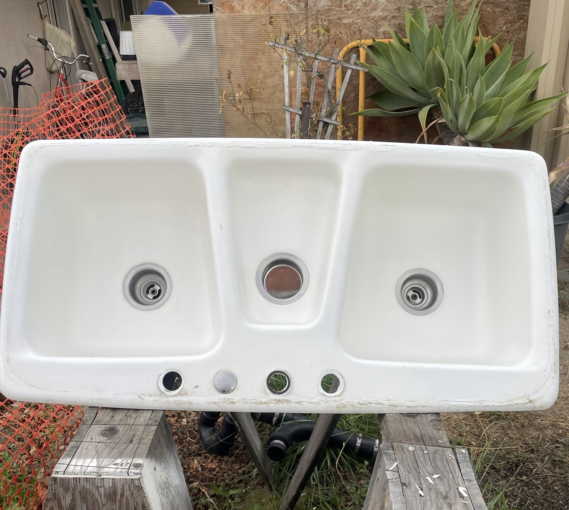 Kohler - Sink 3 Bowl 43 X 22