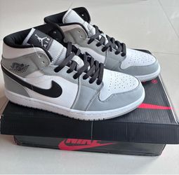 Nike shoes size 9.5