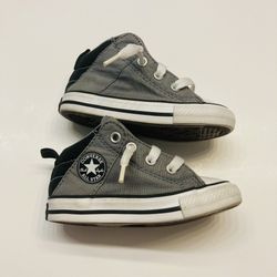 Converse Chuck Taylor All Star Axel Mid Top Slip On Sneaker Boys 6 Gray Black