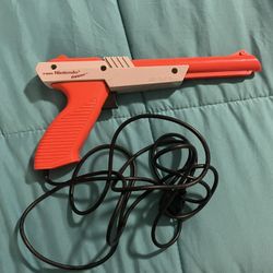 Nintendo Zapper Gun (NES)
