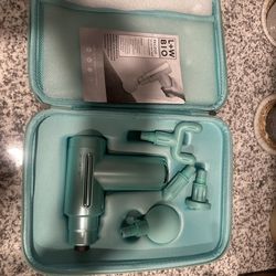 Luxe and willow massage gun