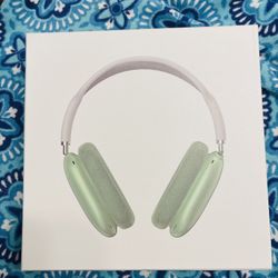 AirPods Max With Smart Case