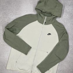 Nike tech Fleece Hoodie green/white- 2nd season(2019)
