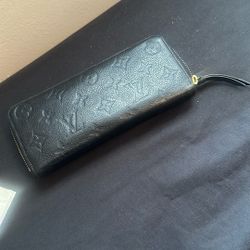 Black Louis Vuitton monogram wallet