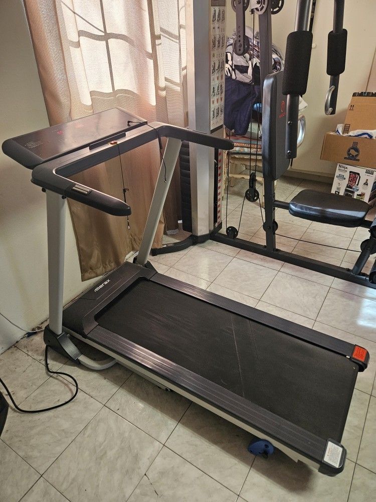 Treadmill Like New
