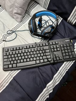 Keyboard and Headphones