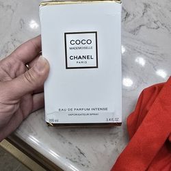 Perfume Coco Chanel