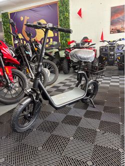 ELECTRIC SCOOTER