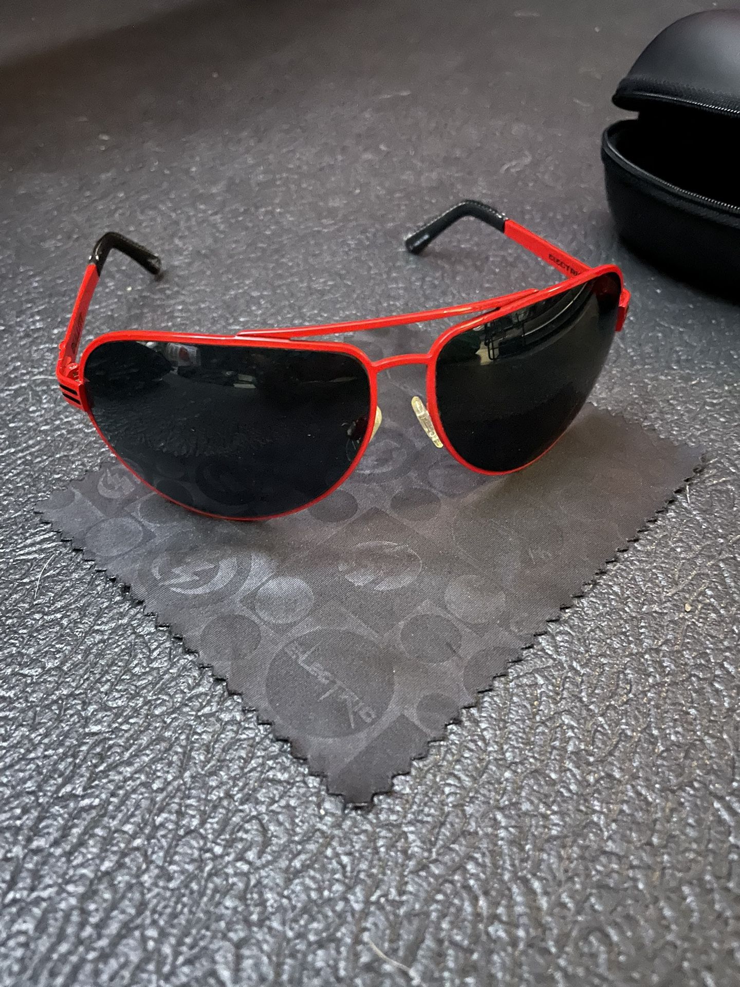 Electric Sunglasses With Hard Case