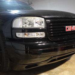 2000 GMC Headlights & Turn Signal Lights
