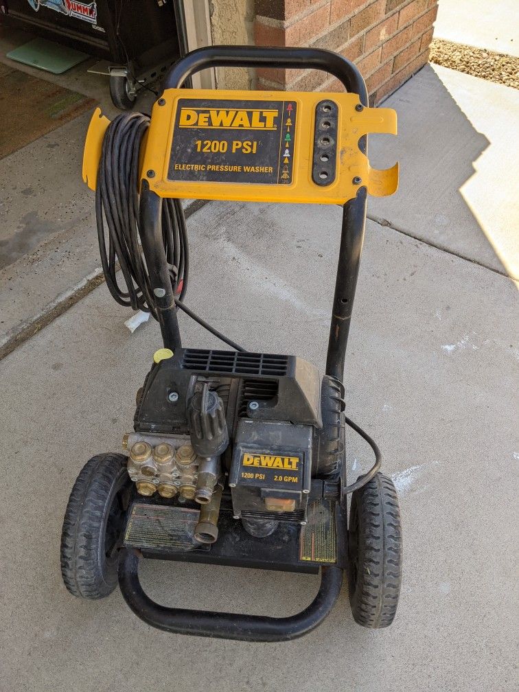 Dewalt 1200 psi electric pressure washer sale